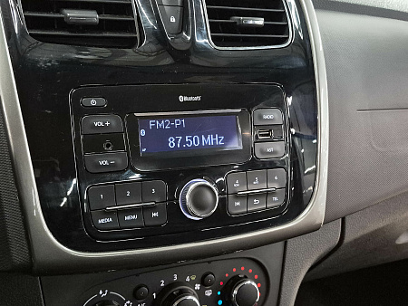 Renault Logan 1.6 MT (82 л.с.), 2019 Renault Logan 1.6 MT (82 л.с.), 2019 — купить в Нижнем Новгороде