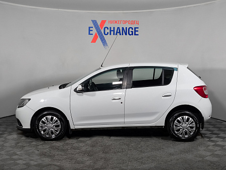 Renault Sandero 1.6 MT (102 л.с.), 2016 Renault Sandero 1.6 MT (102 л.с.), 2016 — купить в Нижнем Новгороде