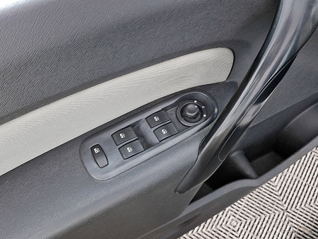 Renault Kangoo 1.6 MT (84 л.с.), 2012 Renault Kangoo 1.6 MT (84 л.с.), 2012 — купить в Нижнем Новгороде