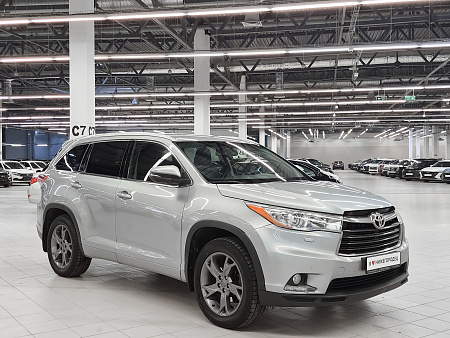 Toyota Highlander 3.5 AT (249 л.с.) 4WD, 2014 — купить в Нижнем Новгороде