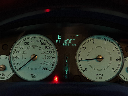 Chrysler 300C 3.5 AT (249 л.с.), 2004 Chrysler 300C 3.5 AT (249 л.с.), 2004 — купить в Нижнем Новгороде