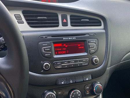 Kia Ceed 1.6 MT (129 л.с.), 2013 Kia Ceed 1.6 MT (129 л.с.), 2013 — купить в Нижнем Новгороде