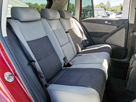 Volkswagen Tiguan 1.4 MT (150 л.с.) 4WD, 2011 — купить в Нижнем Новгороде