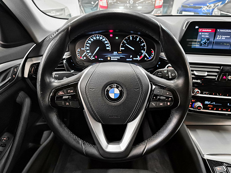 BMW 5 серии 520d xDrive 2.0d AT (190 л.с.) 4WD, 2019 BMW 5 серии 520d xDrive 2.0d AT (190 л.с.) 4WD, 2019 — купить в Нижнем Новгороде