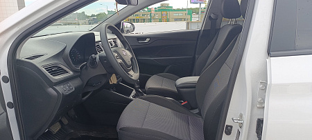 Hyundai Solaris 1.6 AT (123 л.с.), 2021 Hyundai Solaris 1.6 AT (123 л.с.), 2021 — купить в Нижнем Новгороде