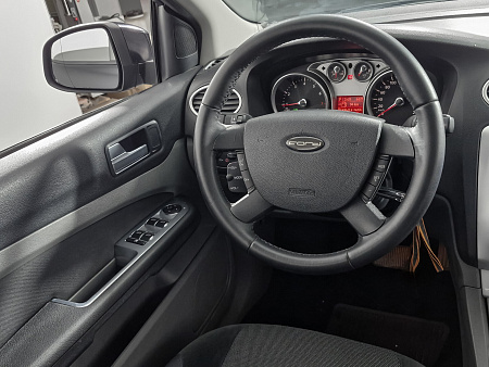 Ford Focus 1.6 AT (100 л.с.), 2008 — купить в Нижнем Новгороде