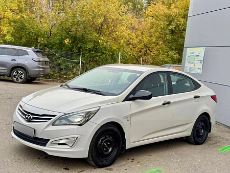 Hyundai Solaris 1.6 AT (123 л.с.), 2015 — купить в Нижнем Новгороде