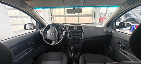 Renault Logan 1.6 MT (82 л.с.), 2016 Renault Logan 1.6 MT (82 л.с.), 2016 — купить в Нижнем Новгороде