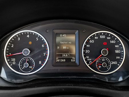 Volkswagen Tiguan 1.4 MT (150 л.с.) 4WD, 2011 — купить в Нижнем Новгороде