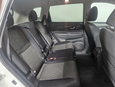 Nissan Rogue 2.5 CVT (170 л.с.), 2017 Nissan Rogue 2.5 CVT (170 л.с.), 2017 — купить в Нижнем Новгороде