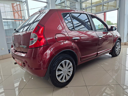 Renault Sandero 1.6 MT (84 л.с.), 2012 — купить в Нижнем Новгороде