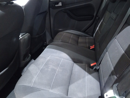 Ford Focus 1.6 AT (100 л.с.), 2010 Ford Focus 1.6 AT (100 л.с.), 2010 — купить в Нижнем Новгороде