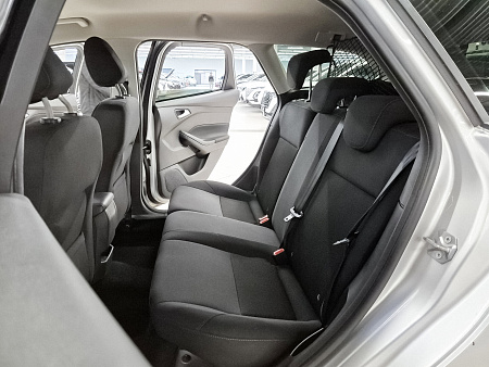 Ford Focus 1.6 AMT (105 л.с.), 2016 Ford Focus 1.6 AMT (105 л.с.), 2016 — купить в Нижнем Новгороде