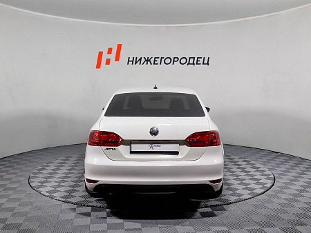 Volkswagen Jetta 1.6 AT (105 л.с.), 2014 — купить в Нижнем Новгороде