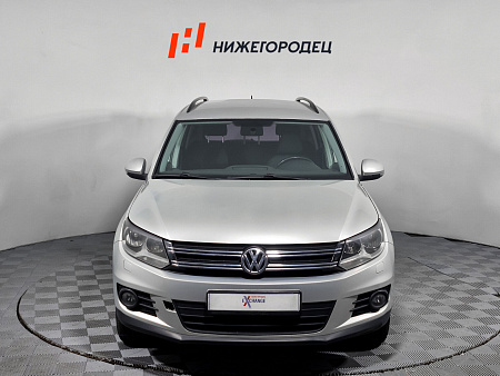 Volkswagen Tiguan 1.4 AMT (150 л.с.), 2012 — купить в Нижнем Новгороде