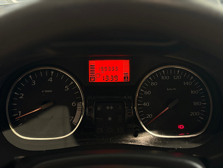Renault Duster 2.0 AT (135 л.с.), 2014 Renault Duster 2.0 AT (135 л.с.), 2014 — купить в Нижнем Новгороде
