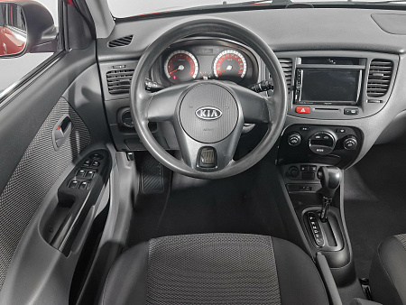 Kia Rio 1.4 AT (95 л.с.), 2010 Kia Rio 1.4 AT (95 л.с.), 2010 — купить в Нижнем Новгороде