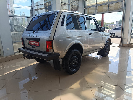 Lada (Ваз) Niva Legend 1.7 MT (83 л.с.) 4WD, 2022 Lada (Ваз) Niva Legend 1.7 MT (83 л.с.) 4WD, 2022 — купить в Нижнем Новгороде