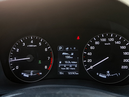 Hyundai Creta 2.0 AT (150 л.с.) 4WD, 2017 — купить в Нижнем Новгороде