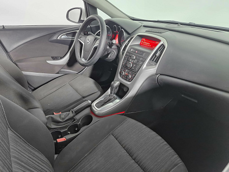 Opel Astra 1.6 AT (115 л.с.), 2011 — купить в Нижнем Новгороде