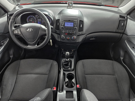 Hyundai i30 1.4 MT (109 л.с.), 2010 — купить в Нижнем Новгороде