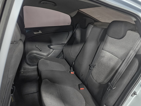 Hyundai Solaris 1.4 MT (107 л.с.), 2011 — купить в Нижнем Новгороде