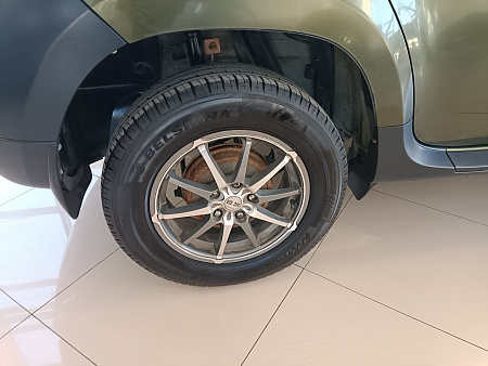 Renault Duster 1.6 MT (114 л.с.) 4WD, 2015 Renault Duster 1.6 MT (114 л.с.) 4WD, 2015 — купить в Нижнем Новгороде