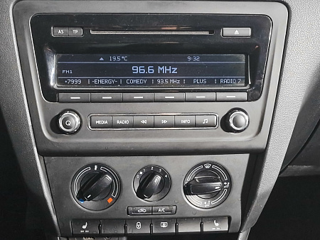Skoda Rapid 1.6 MT (105 л.с.), 2014 Skoda Rapid 1.6 MT (105 л.с.), 2014 — купить в Нижнем Новгороде