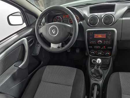 Renault Duster 1.6 MT (102 л.с.) 4WD, 2014 — купить в Нижнем Новгороде