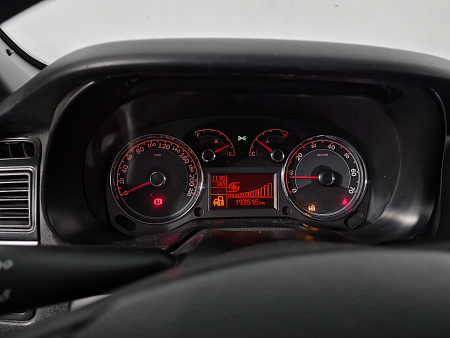 Fiat Linea 1.4 MT (120 л.с.), 2011 — купить в Нижнем Новгороде
