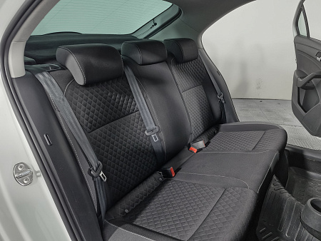 Skoda Rapid 1.6 AT (110 л.с.), 2015 Skoda Rapid 1.6 AT (110 л.с.), 2015 — купить в Нижнем Новгороде