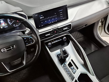 Geely Coolray 1.5 AMT (150 л.с.), 2022 — купить в Нижнем Новгороде