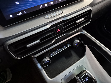 Geely Coolray 1.5 AMT (150 л.с.), 2022 Geely Coolray 1.5 AMT (150 л.с.), 2022 — купить в Нижнем Новгороде