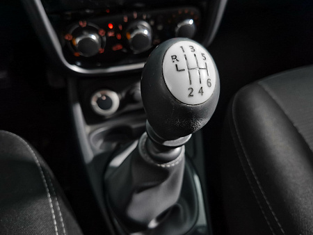 Renault Duster 1.6 MT (102 л.с.) 4WD, 2012 — купить в Нижнем Новгороде
