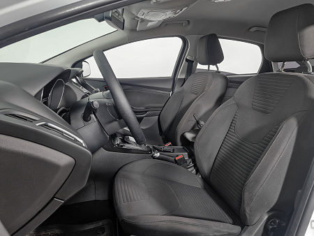 Ford Focus 1.6 AMT (125 л.с.), 2018 — купить в Нижнем Новгороде