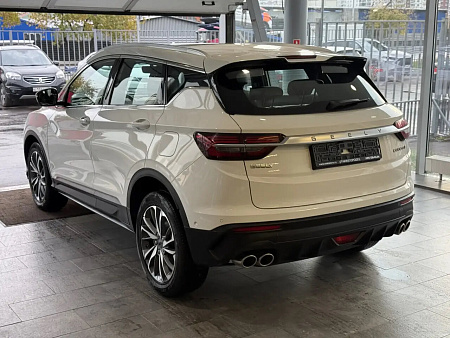 Geely Coolray 1.5 AMT (150 л.с.), 2022 — купить в Нижнем Новгороде