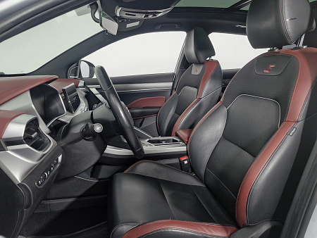 Geely Coolray 1.5 AMT (150 л.с.), 2022 — купить в Нижнем Новгороде