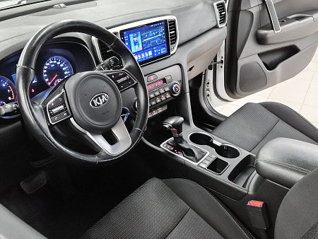 Kia Sportage 2.0 AT (150 л.с.), 2021 Kia Sportage 2.0 AT (150 л.с.), 2021 — купить в Нижнем Новгороде