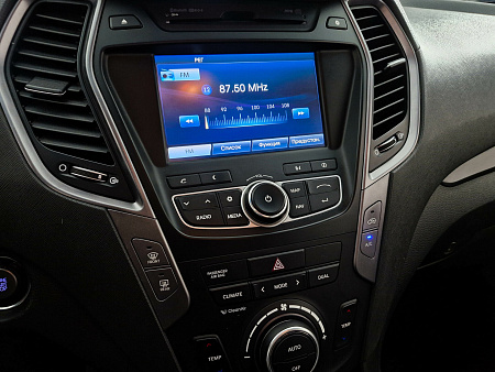 Hyundai Santa Fe 2.4 AT (175 л.с.) 4WD, 2013 — купить в Нижнем Новгороде