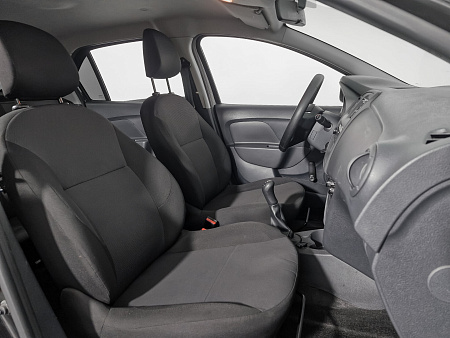 Renault Logan 1.6 MT (82 л.с.), 2021 Renault Logan 1.6 MT (82 л.с.), 2021 — купить в Нижнем Новгороде
