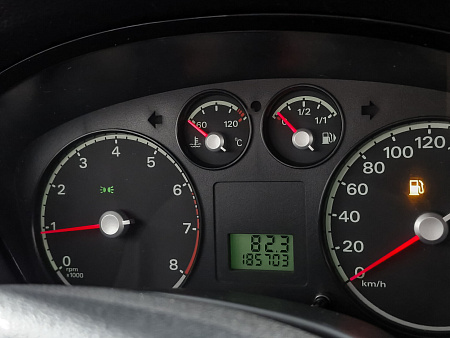 Ford Focus 1.6 MT (100 л.с.), 2005 Ford Focus 1.6 MT (100 л.с.), 2005 — купить в Нижнем Новгороде