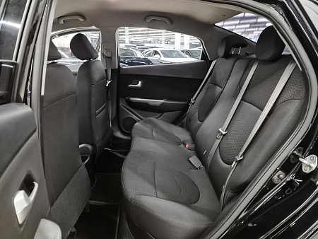 Kia Rio 6-speed 1.6 MT (123 л.с.), 2015 — купить в Нижнем Новгороде