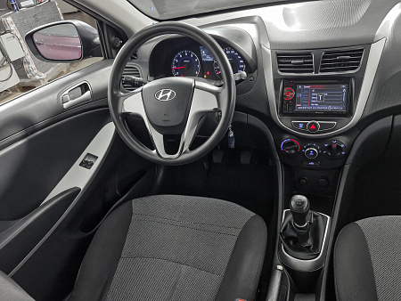 Hyundai Solaris 1.4 MT (107 л.с.), 2012 Hyundai Solaris 1.4 MT (107 л.с.), 2012 — купить в Нижнем Новгороде