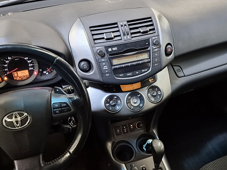 Toyota RAV4 2.0 CVT (158 л.с.) 4WD, 2011 Toyota RAV4 2.0 CVT (158 л.с.) 4WD, 2011 — купить в Нижнем Новгороде