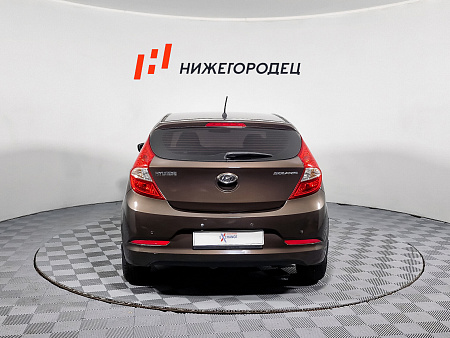 Hyundai Solaris 1.4 AT (107 л.с.), 2015 Hyundai Solaris 1.4 AT (107 л.с.), 2015 — купить в Нижнем Новгороде