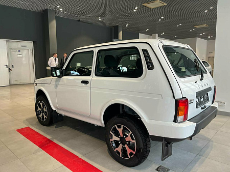 Lada (Ваз) Niva Legend 1.8 MT (90 л.с.) 4WD, 2026 — купить в Нижнем Новгороде