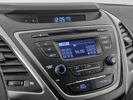Hyundai Elantra 1.6 MT (132 л.с.), 2015 Hyundai Elantra 1.6 MT (132 л.с.), 2015 — купить в Нижнем Новгороде