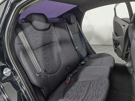 Hyundai Solaris 1.6 MT (123 л.с.), 2016 Hyundai Solaris 1.6 MT (123 л.с.), 2016 — купить в Нижнем Новгороде