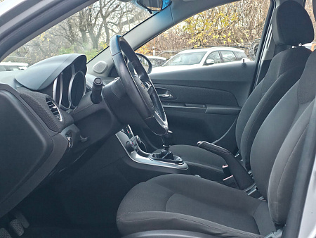 Chevrolet Cruze 1.6 MT (109 л.с.), 2013 Chevrolet Cruze 1.6 MT (109 л.с.), 2013 — купить в Нижнем Новгороде