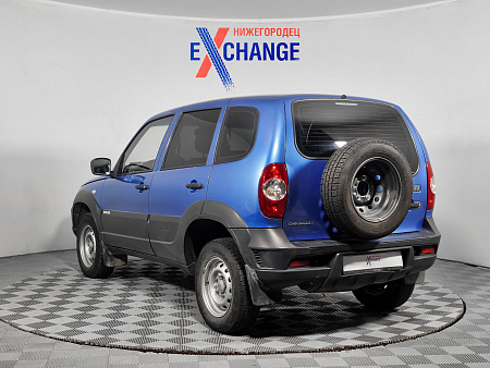 Chevrolet Niva 1.7 MT (80 л.с.) 4WD, 2016 Chevrolet Niva 1.7 MT (80 л.с.) 4WD, 2016 — купить в Нижнем Новгороде